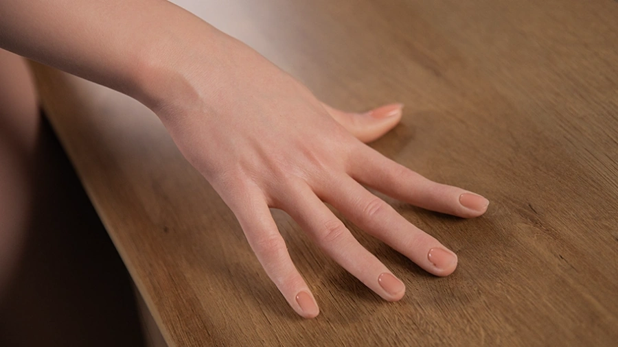 SexyDolls.shop showcases bionic sex dolls with a "safe fingertip design".